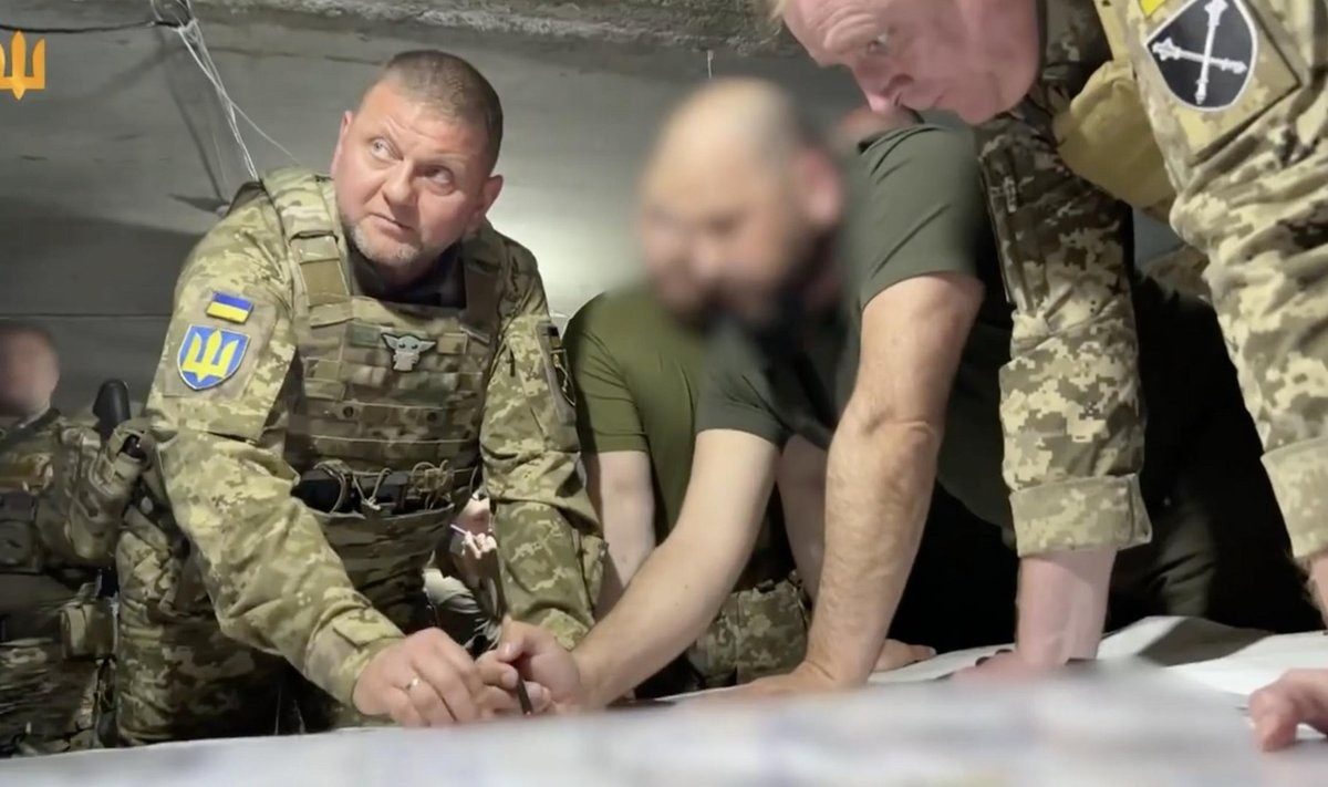 В Крынках и Авдеевке проверяется новая тактика Залужного