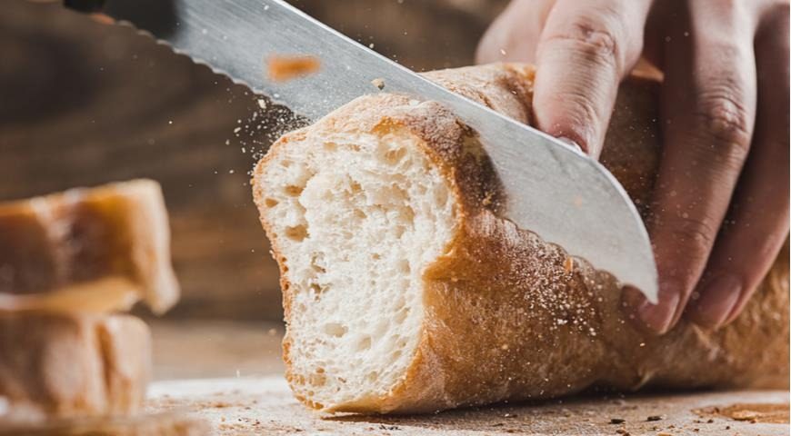 Сделайте с ножом одну вещь и будете нарезать хлеб без крошек ➤ Prozoro.net.ua