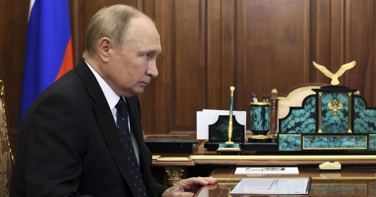 Путина предупреждали, что потеряет РФ в войне с Украиной