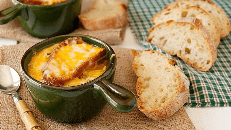 Цибулевий суп: ідеальна страва для холодної погоди ➤ Prozoro.net.ua