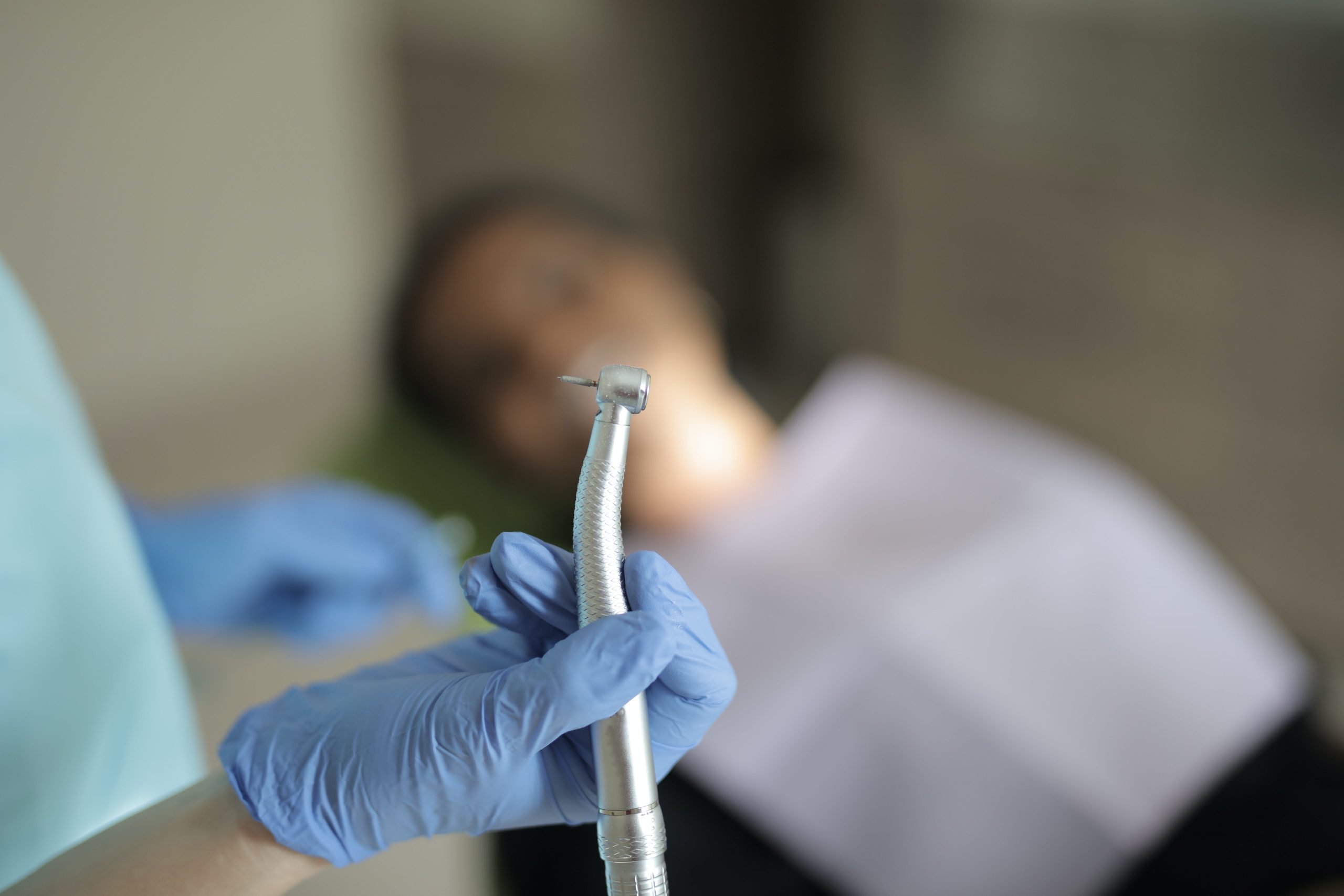 Женщина на Ровенщине скончалась в кабинете стоматолога