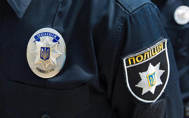 Підлітки в Києві увірвалися в кабіну машиніста метро: відео 
