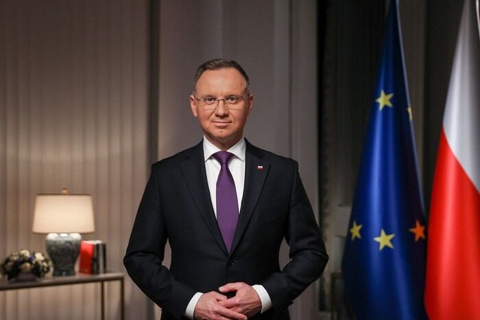 Блокада поляками украинской границы: Дуда назвал виновного