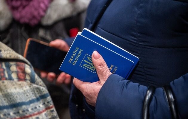 Ради выплат: в Германии массово находят фальшивых «украинцев»
