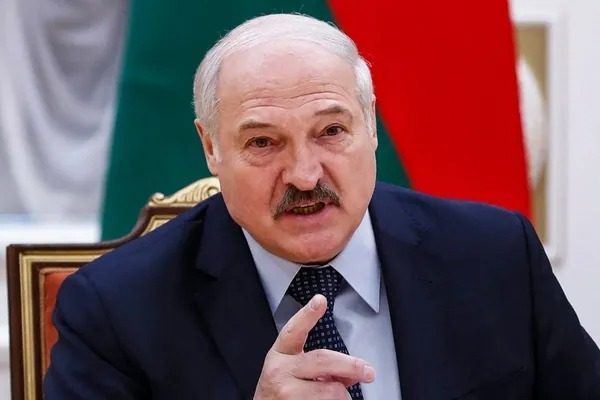 Лукашенко заявил о подготовке переворота в Беларуси