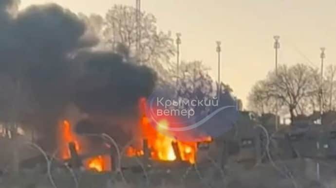 3 літаки та 20 військових: наслідки ракетного удару по Криму