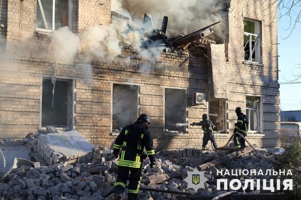 Ракетний удар по Покровську – фото наслідків “прильоту” ➤ Prozoro.net.ua