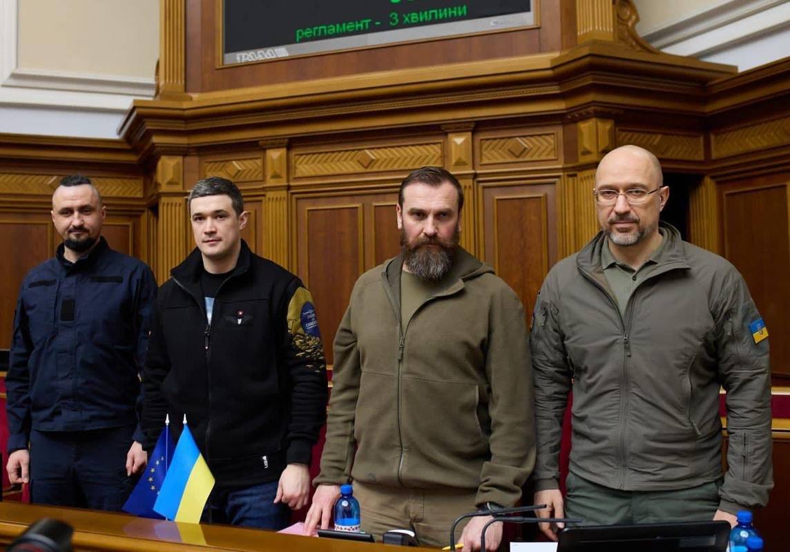 Скільки заробляють українські міністри: названо конкретні суми ➤ Prozoro.net.ua