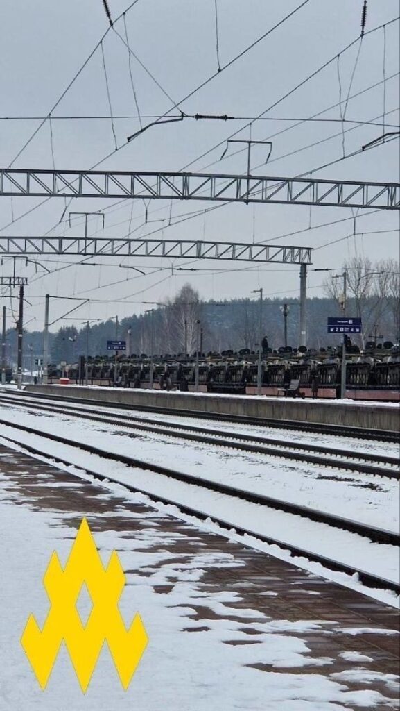 Чи дійсно до Білорусі прибули великі колони військової техніки з РФ – фото 3 Чи дійсно до Білорусі прибули великі колони військової техніки з РФ – фото