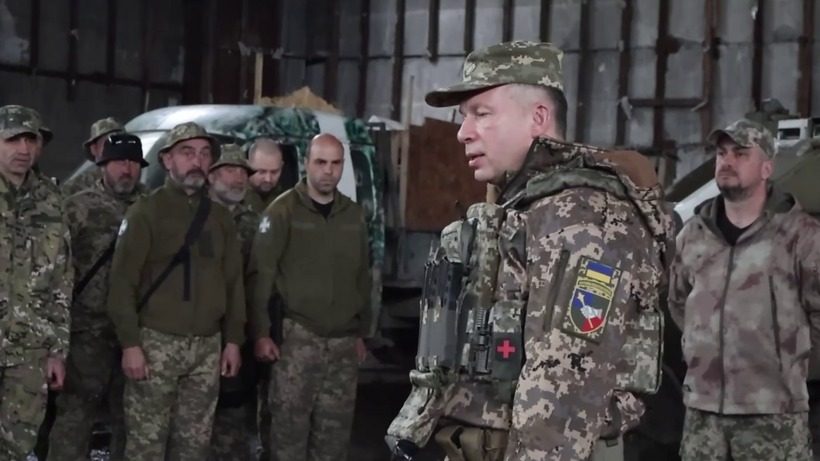 Боєць ЗСУ про Сирського: побачимо несподівані рішення