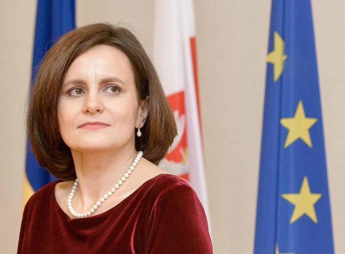 Генконсул Польши во Львове попросила прощения у украинцев ➤ Prozoro.net.ua