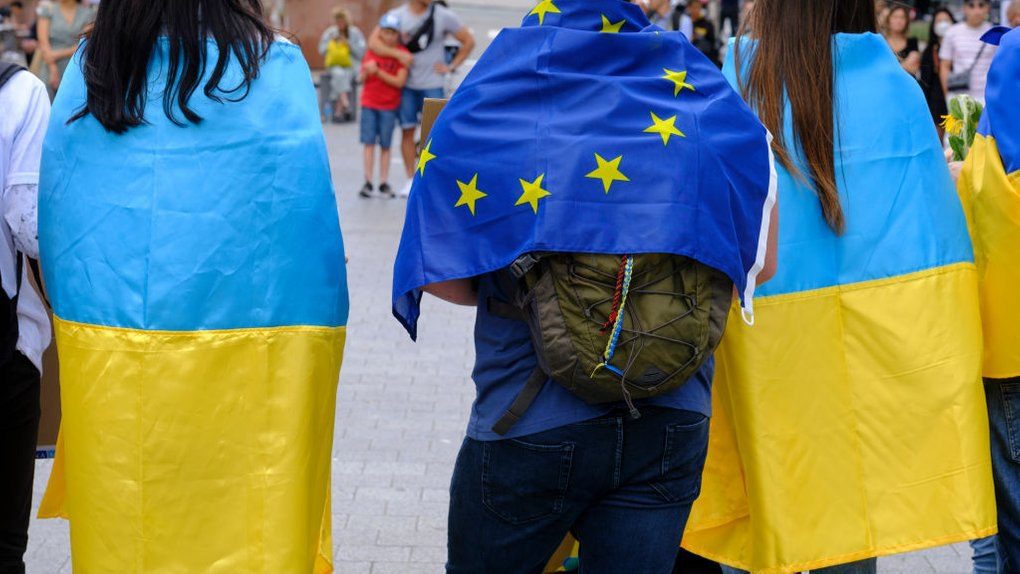 Скільки українок планують назавжди залишитись у Польщі