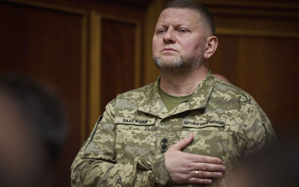 Залужний, Зеленський та Умєров повідомили про зміну керівництва ЗСУ