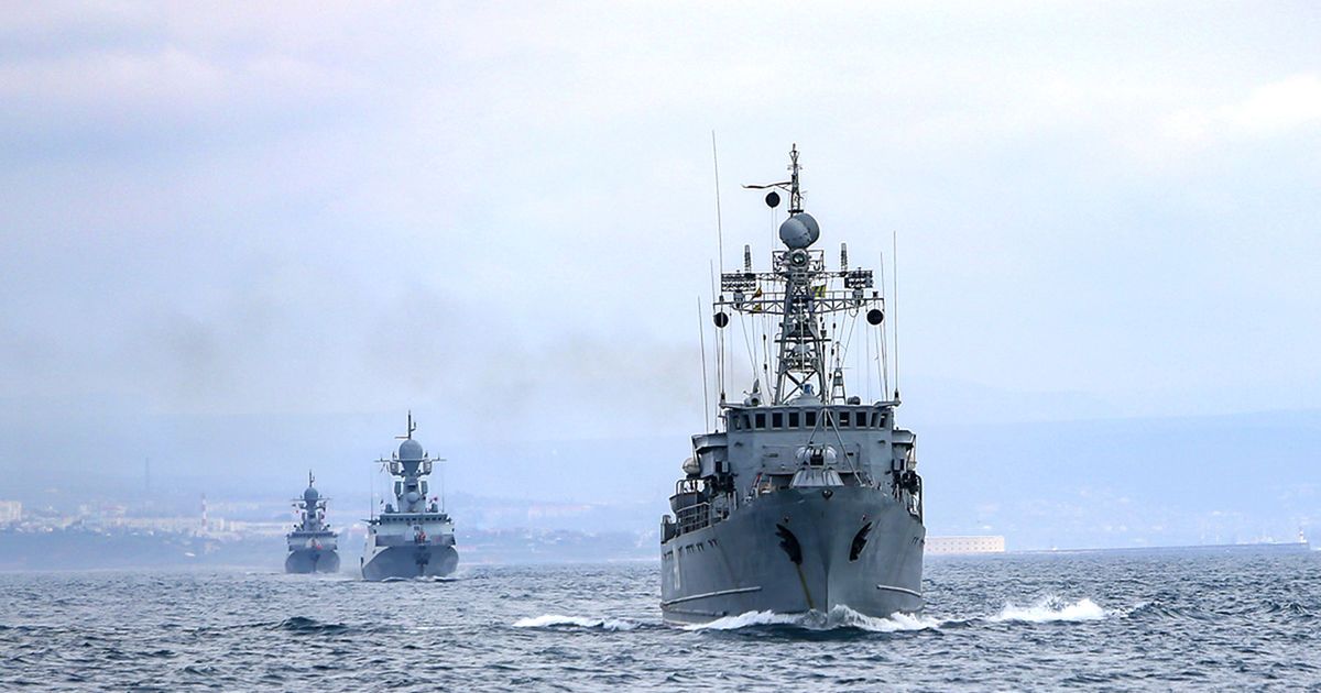 Україна знищує російський флот: аналіз супутникових знімків