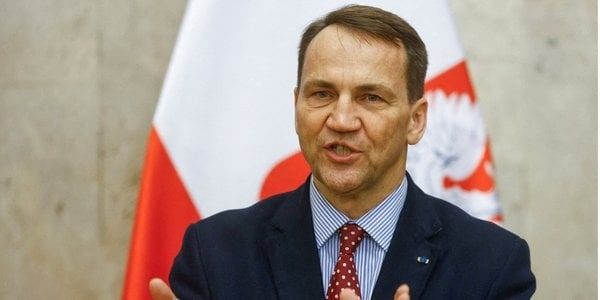 У МЗС Польщі зробили пропозицію Папі Римському