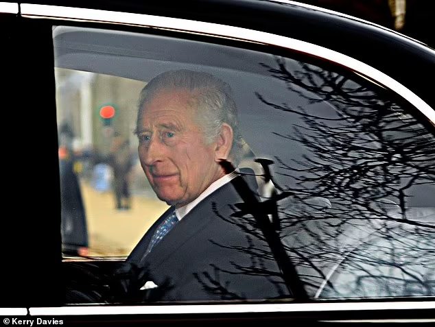 Букингемский дворец показал новые фотографии короля Чарльза ➤ Prozoro.net.ua