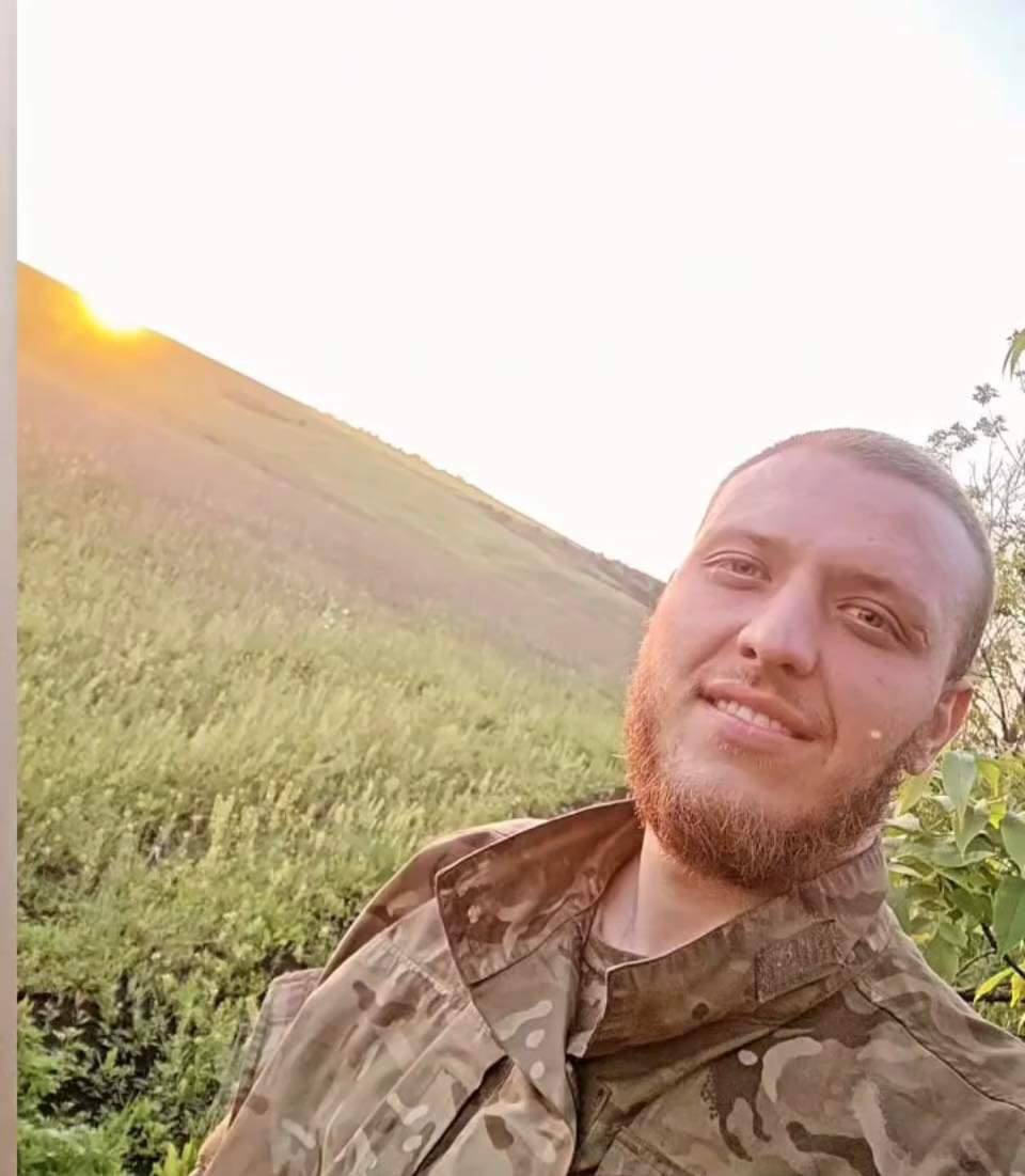 История военного с цветами завершилась счастливо: подробности