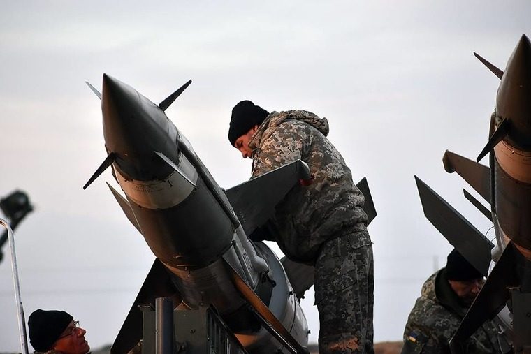 Киев подвергся атаке баллистическими ракетами: деталиprozoro.net.ua