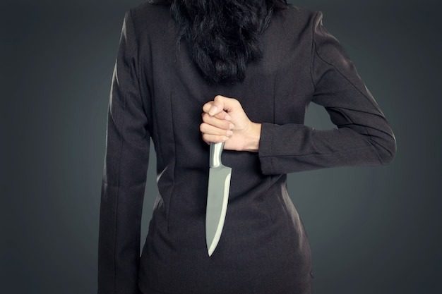 У житті цих знаків активізуються вороги: кому треба бути напоготові