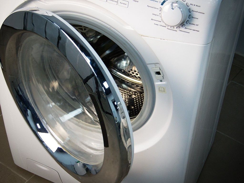 Почему нельзя оставлять стиральную машинку с открытой дверцей ➤ Prozoro.net.ua