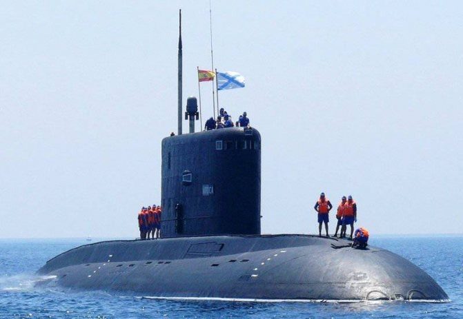 Морські дрони атакували російський підводний човен у Балтійському морі