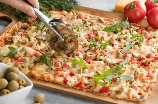 Рецепт лінивої піци на лаваші з сиром та ковбасою ➤ Prozoro.net.ua