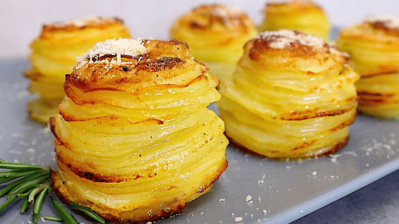 Запечена картопля з пармезаном: рецепт смачного гарніру ➤ Prozoro.net.ua