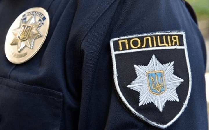 На Кіровоградщині чоловік відібрав зброю у поліцейського та вистрілив собі у голову ➤ Prozoro.net.ua