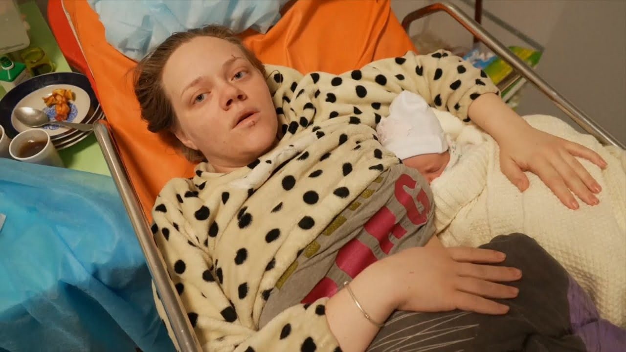 Породілля з Маріуполя цинічно відповіла на оскароносний фільм