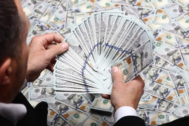 Ці три знаки зодіаку мають особливий дар заробляння грошей
