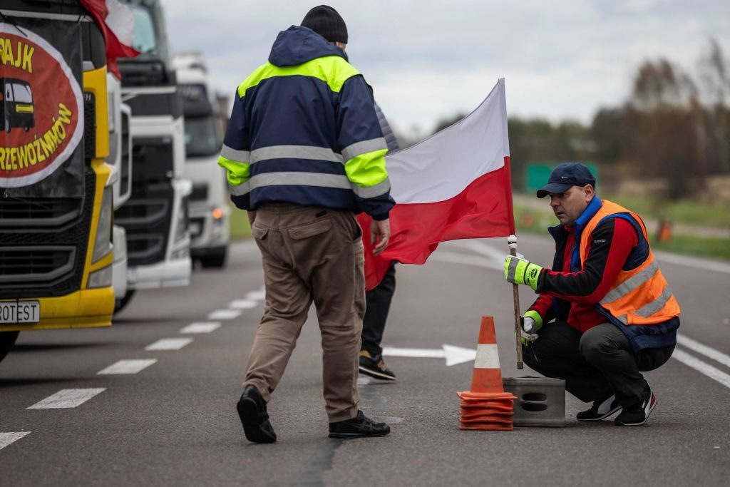 Вимоги польських протестувальників неможливо виконати – Єврокомісія 