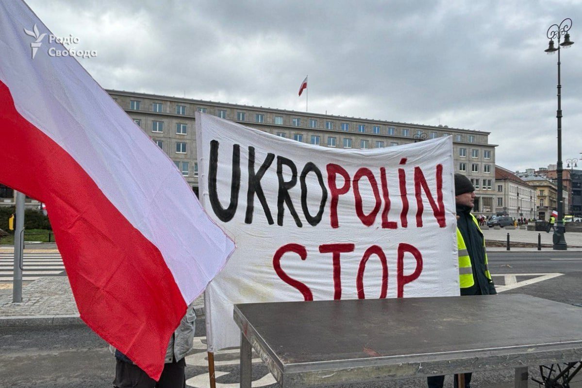 У Варшаві фермери влаштували масову акцію протесту ➤ Prozoro.net.ua