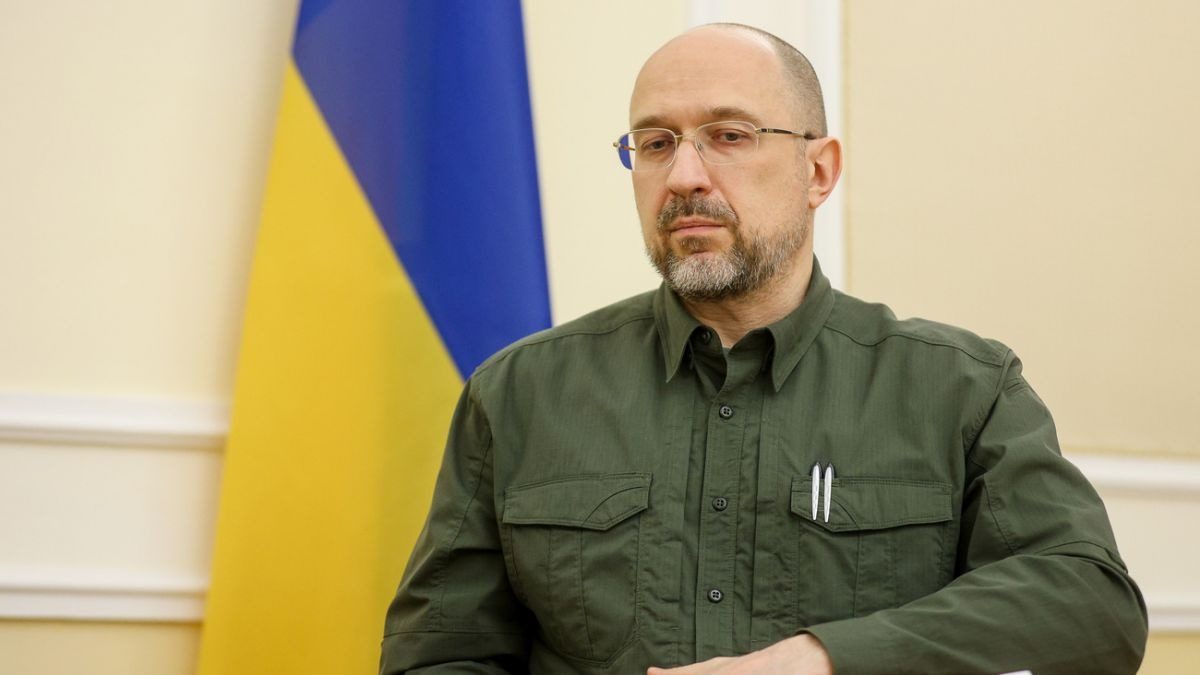 В Украине решили массово уволить чиновников