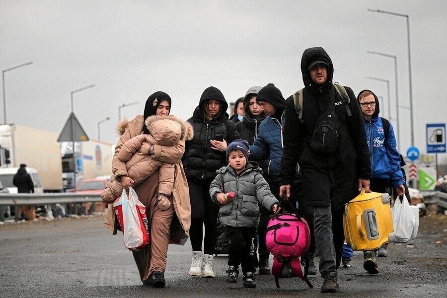 У Польщі сказали чи змушуватимуть українців повертатися додому