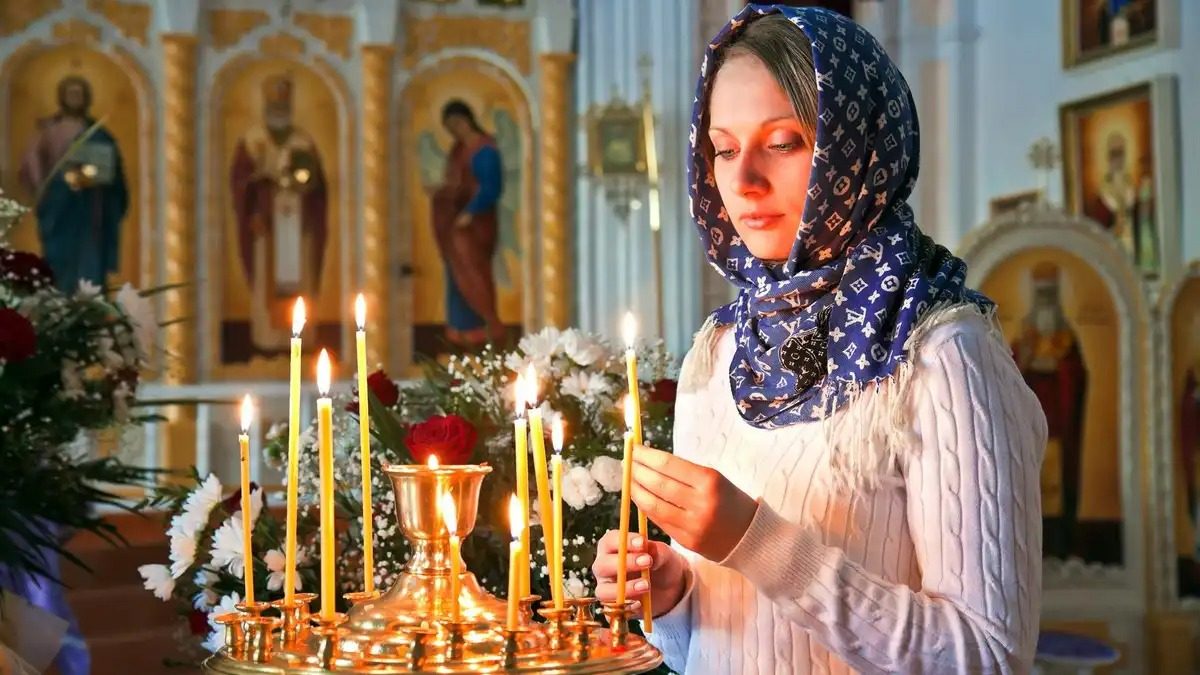 В ПЦУ расставили точки над “i“ в вопросах женского дресс-кода