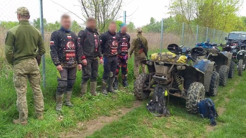 Група поляків прорвалася через кордон на Закарпатті