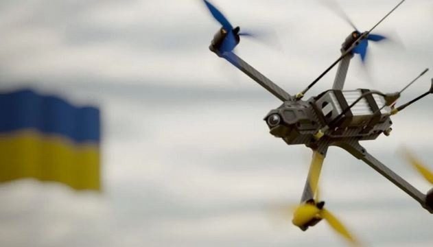 В Україні створили розумний та стійкий до РЕБ бойовий дрон “Укропчик”