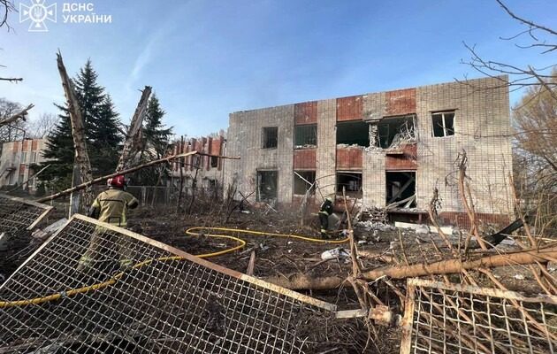 Ракетний удар по Дніпру: кількість постраждалих різко зросла