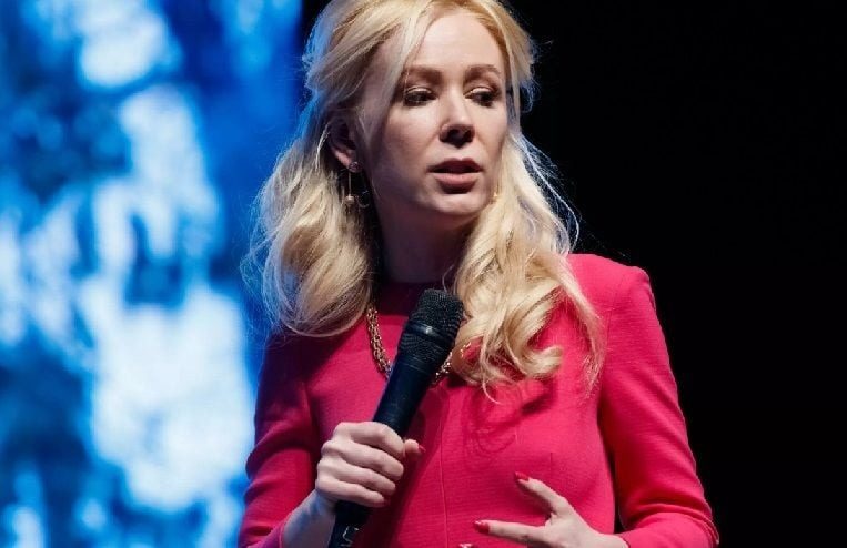 Доносчица Мизулина выдвинула идею: отключить Интернет в Украине