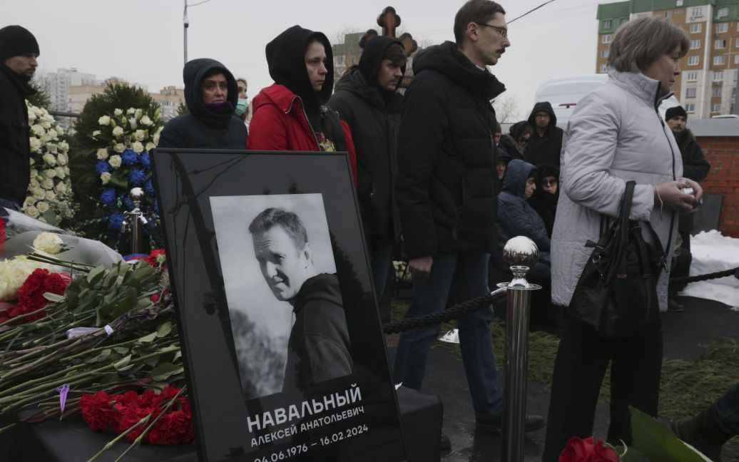 Священник РПЦ был наказан за панихиду на могиле Навального ➤ Prozoro.net.ua