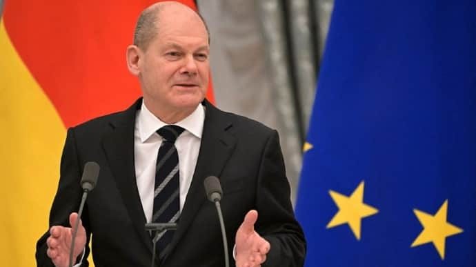 Шольц сказав, що змусить Путіна вивести війська з України