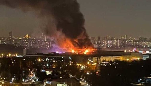 Теракт у “Крокус Сіті Хол”: нападники стріляли з нових автоматів ЗС РФ