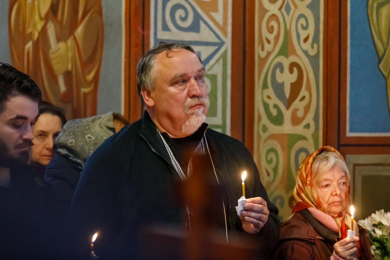 Капранов розкрив подробиці смерті брата-близнюка: помер у мене на руках  ➤ Prozoro.net.ua
