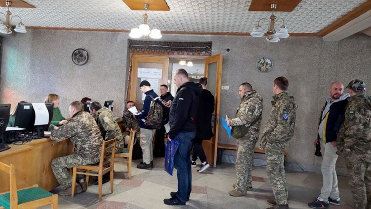 В ВСУ отреагировали на очереди возле ТЦК ➤ Prozoro.net.ua