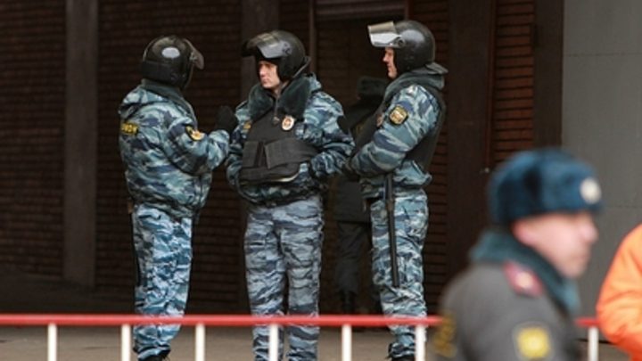 У Москві після теракту в “Крокусі” почалися облави на мігрантів
