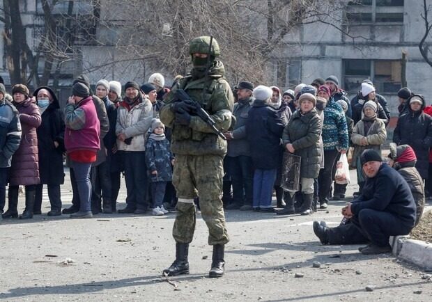 Оккупанты выселяют украинцев из домов на Херсонщине