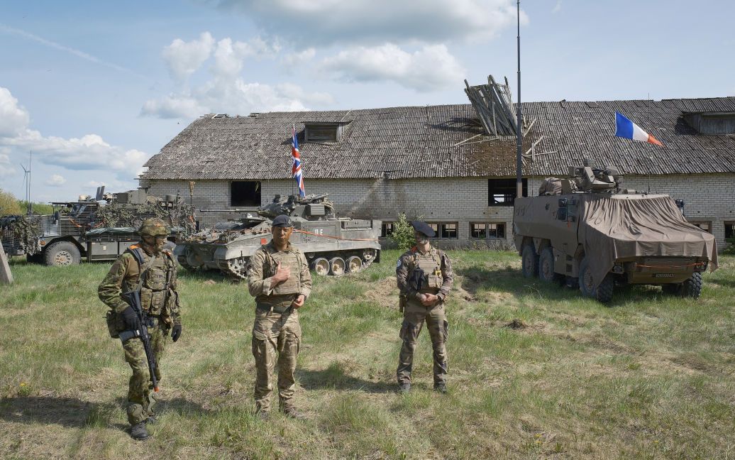 Французькі бійці здобувають нові навички, потрібні для війни в Україні