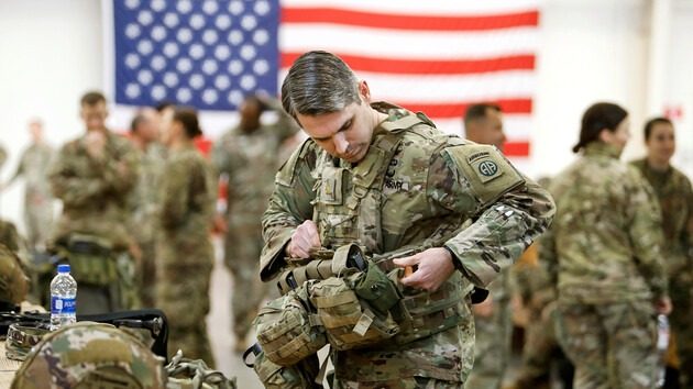 США направили военспецов в Украину и еще две страны: зачем