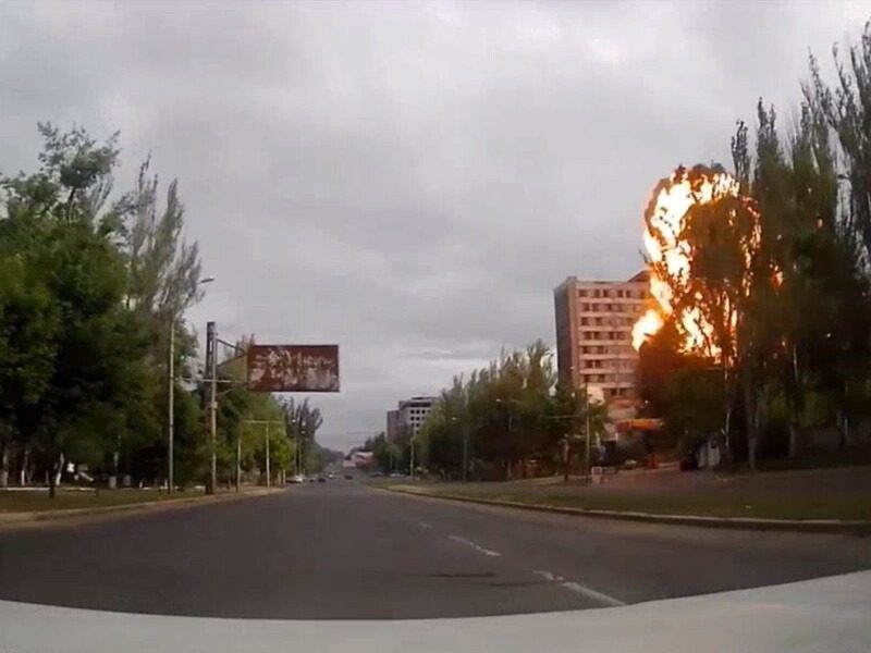 “Потрапили чітко”: у Донецьку пролунав потужний вибух (відео) ➤ Prozoro.net.ua