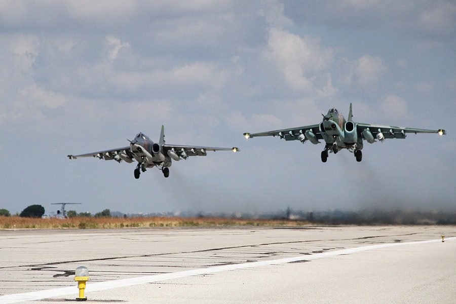 Стало известно, как удалось сбить российские Су-25 и Ка-52